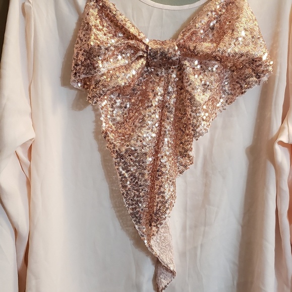 Rue21 Tops - Rue21+ Pink Bow Top